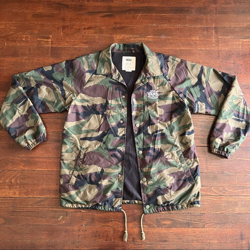 Vans Camo Windbreaker